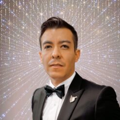 Final Profile Pic (square)